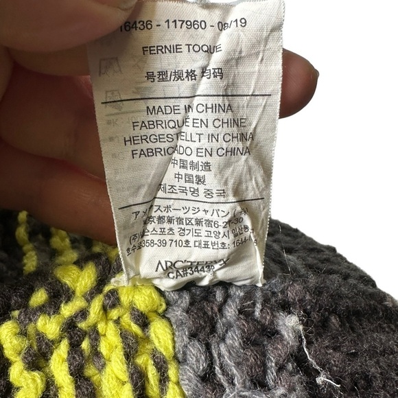 Arc'Teryx Fernie Toque - Picture 7 of 9